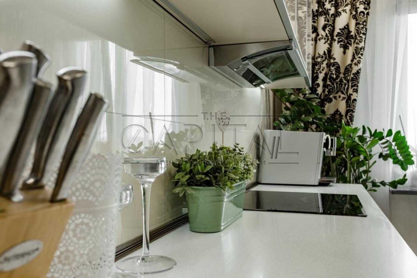Продаж / Квартира/90,8 м2/Дарницький район/вул. Драгоманова, 1Л
