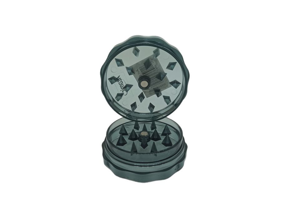 Młynek Plastikowy Atomic do Tytoniu i Ziół 4,3 cm