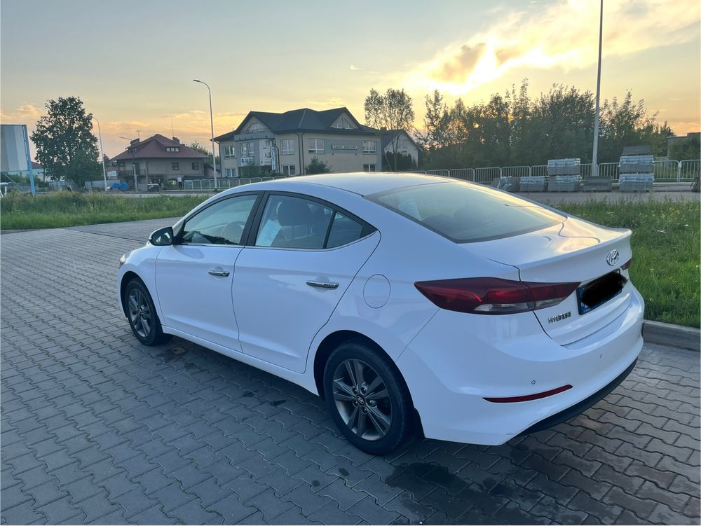 Hyundai Elantra 1.6 CRDI, salon Polska, 2gi właściciel