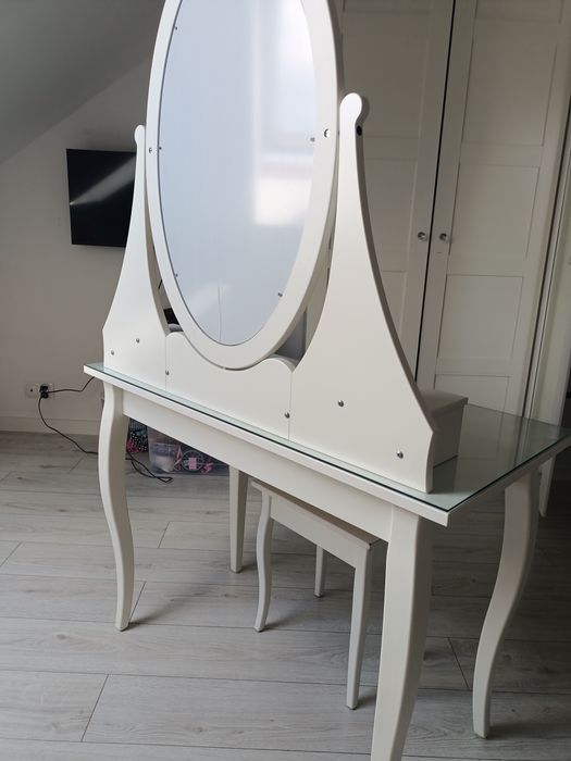 Toaletka IKEA Hemnes