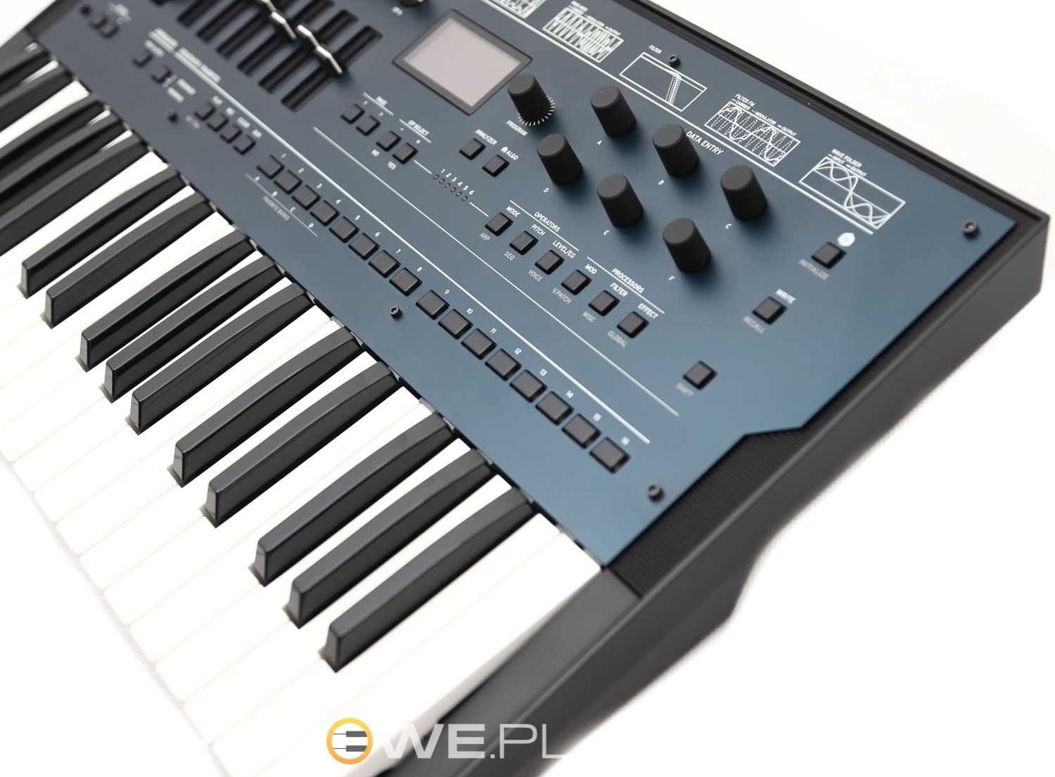 KORG OPSIX - Kompaktowy syntezator FM - ZOSTAW STARY !  | Używany