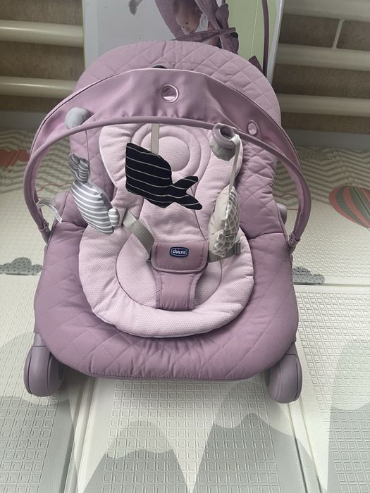 Chicco Hoopla шезлонг-гойдалка стілець