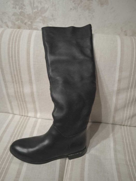 Ботфорти жіночі шкіряні 39 розмір