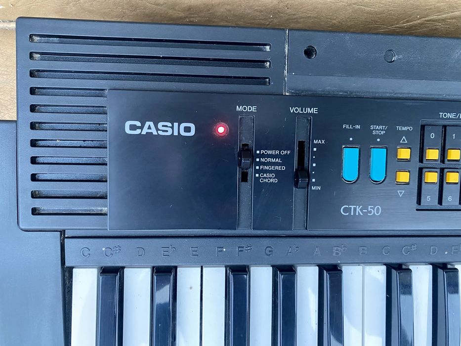 Піаніно Casio CTK-50 Синтезатор електричне піаніно з Німеччини