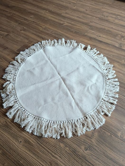 Sprzedam nowy dywanik Boho