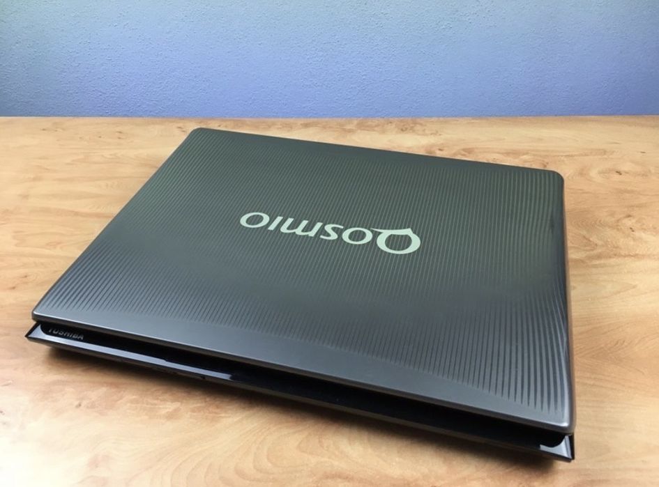 Toshiba Qosmio F50 (para peças)