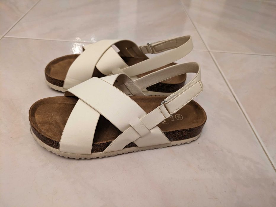 Sandálias Brancas