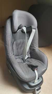 Fotelik samochodowy Maxi Cosi Pearl 9-18 kg z bazą isofix (Familyfix)