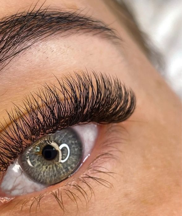 Нарощування вій. Наращивание ресниц