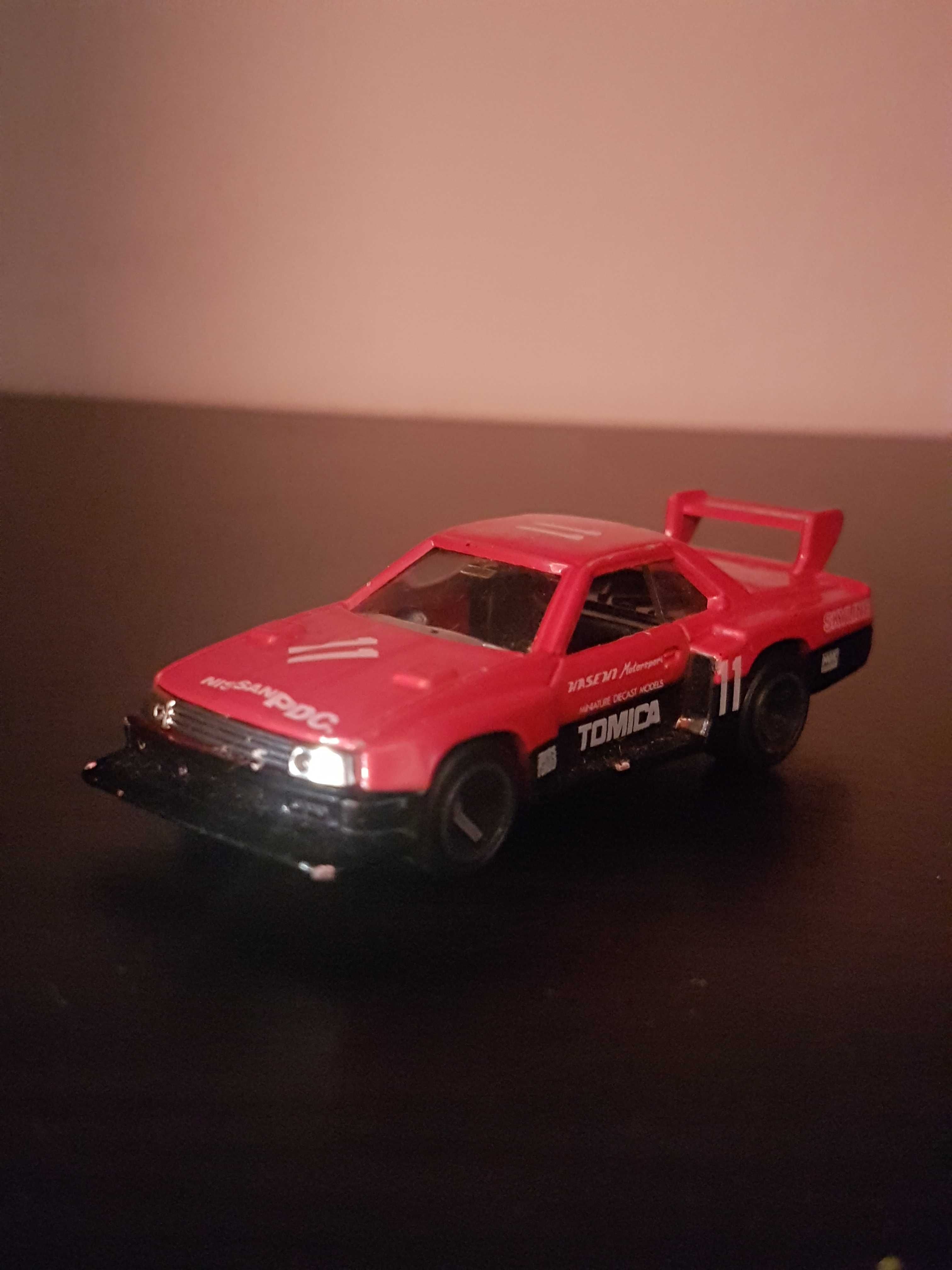 Miniatura Tomica Skyline Silhouette Formula