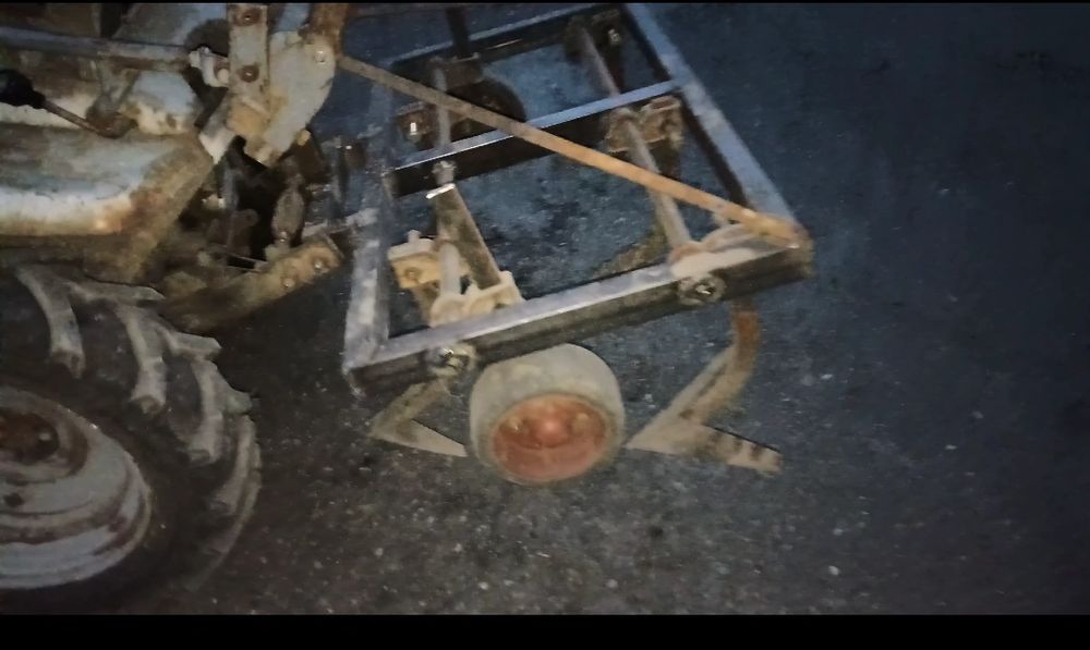 Продам ХТЗ Т-012