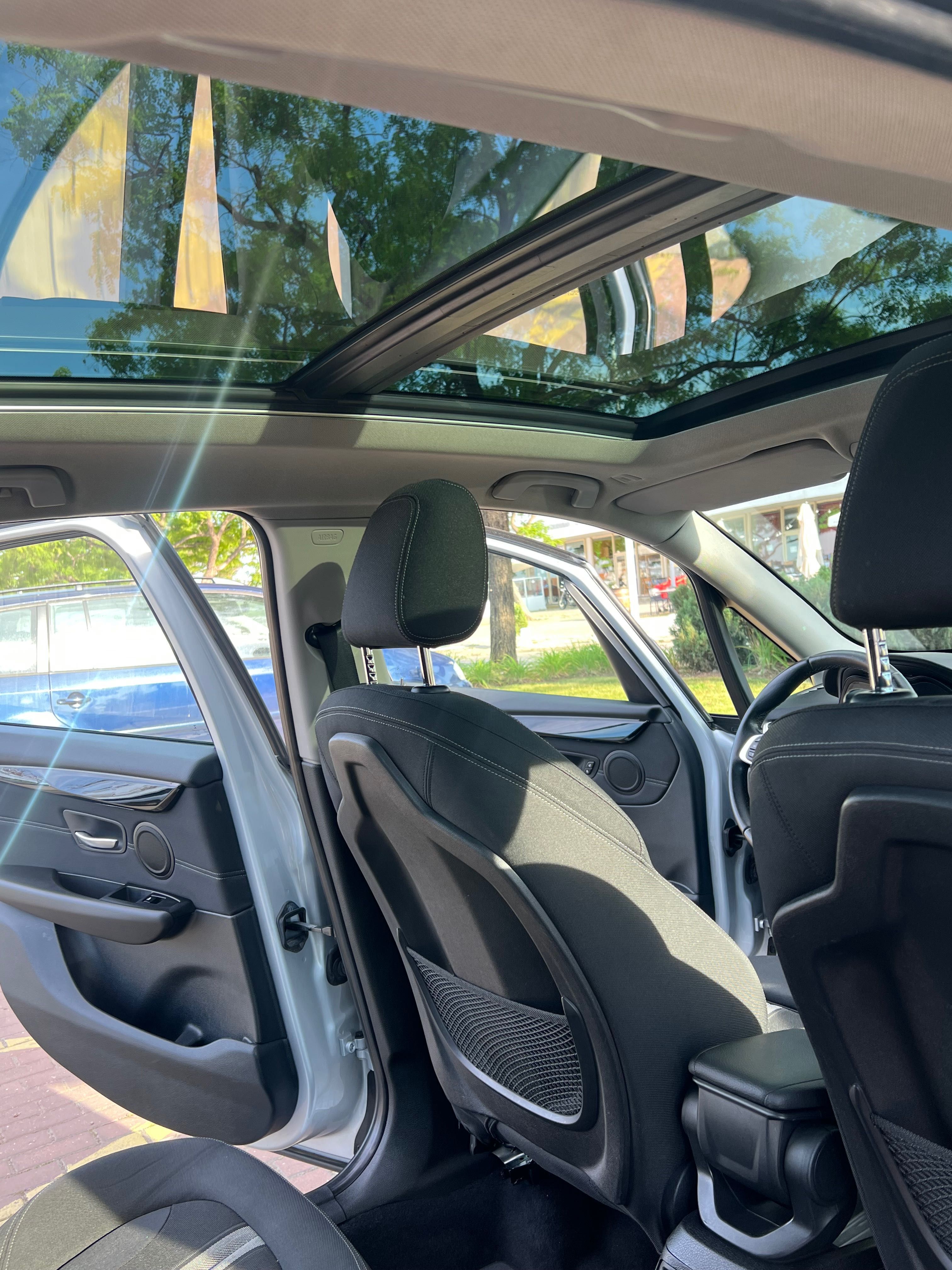 BMW 218 Active Tourer  D-Line Sport