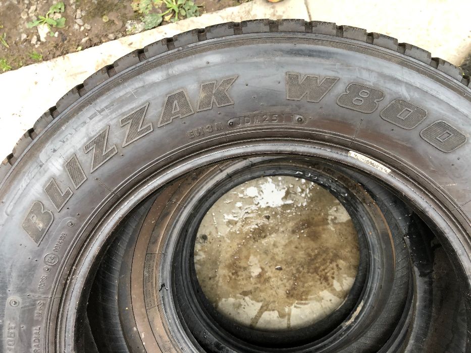 Шини BRIDGESTONE 205/65 R16C, Blizzak W800, зимова гума, цешка