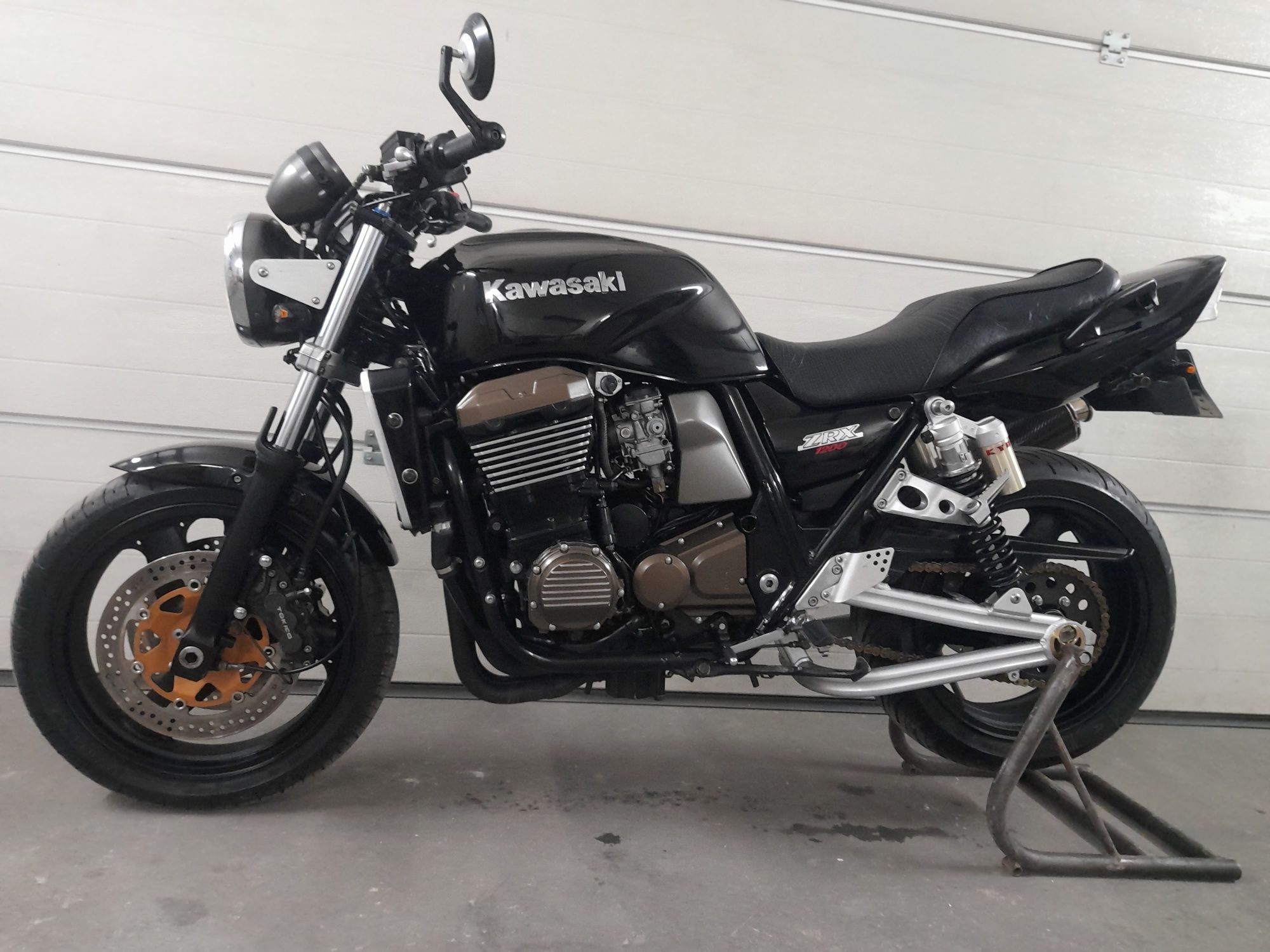 Kawasaki ZRX 1200 zadbany