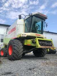 Комбайн Claas Lexion 460