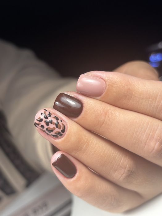 Manicure hybrydowy lub żelowy z parafiną