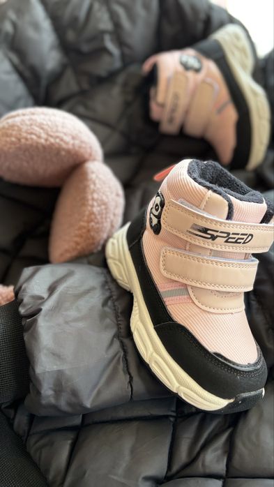 Дитячі зимові ботинки дутики для дівчинки 24 25 на овчині