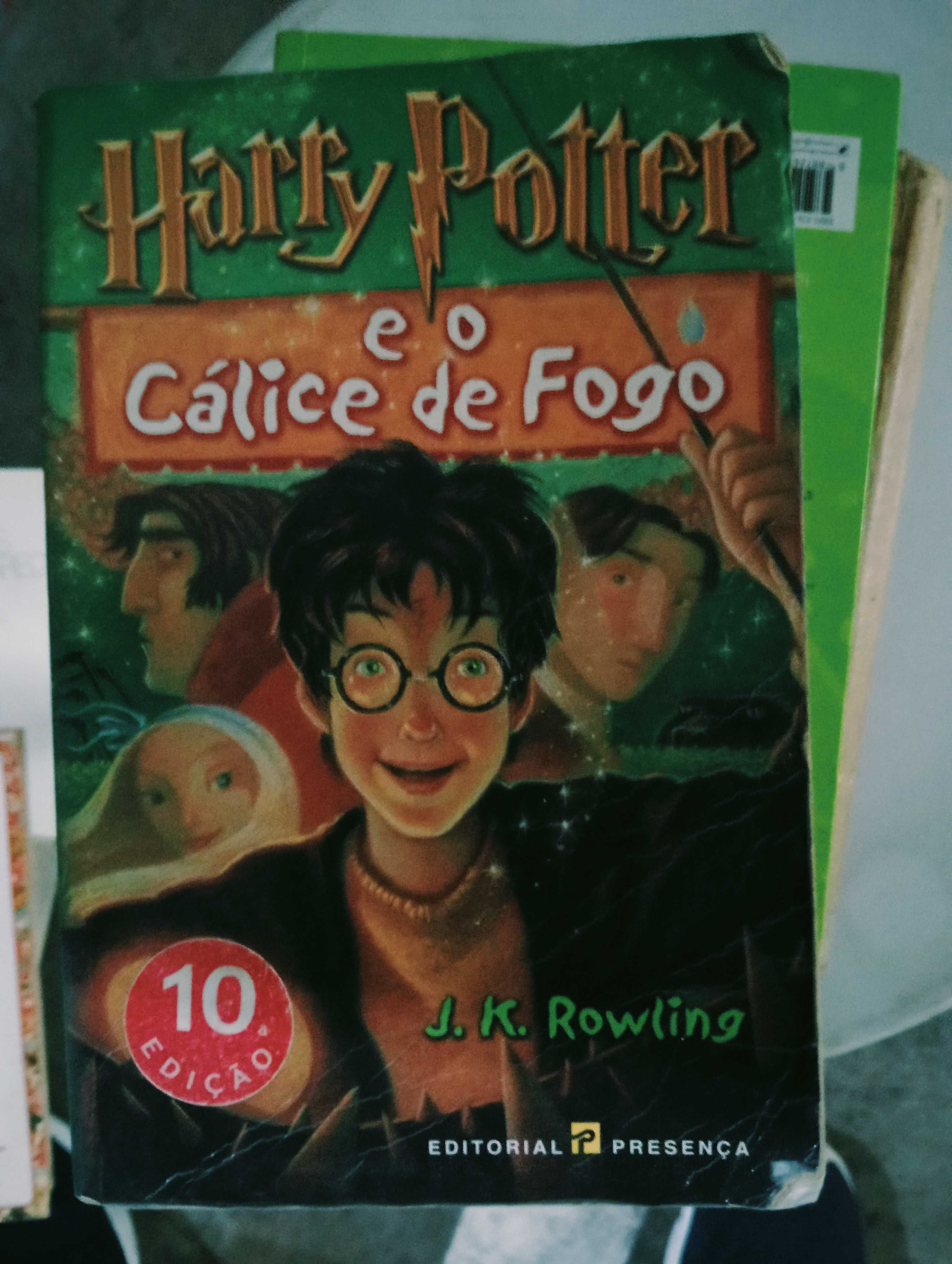 Conjunto de livros por 20 euros.