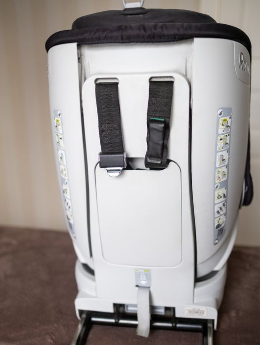 Дитяче автокрісло BRITAX-ROMER TRIFIX 9-18 кг