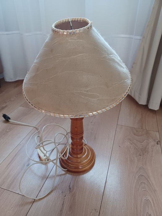 Retro lampa stołowa PRL