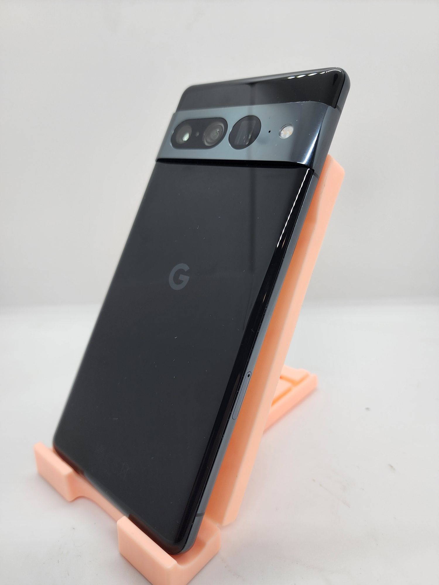 Телефон Google Pixel 7 Pro