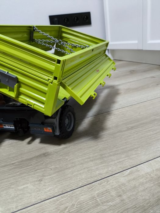 Traktor ciągnik z przyczepą bruder plus gratis