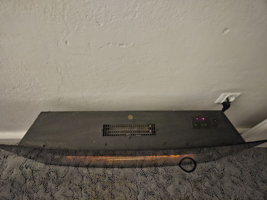 Grzejnik elektryczny KOMINEK 1800 W