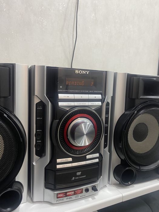 Музыкальный центр