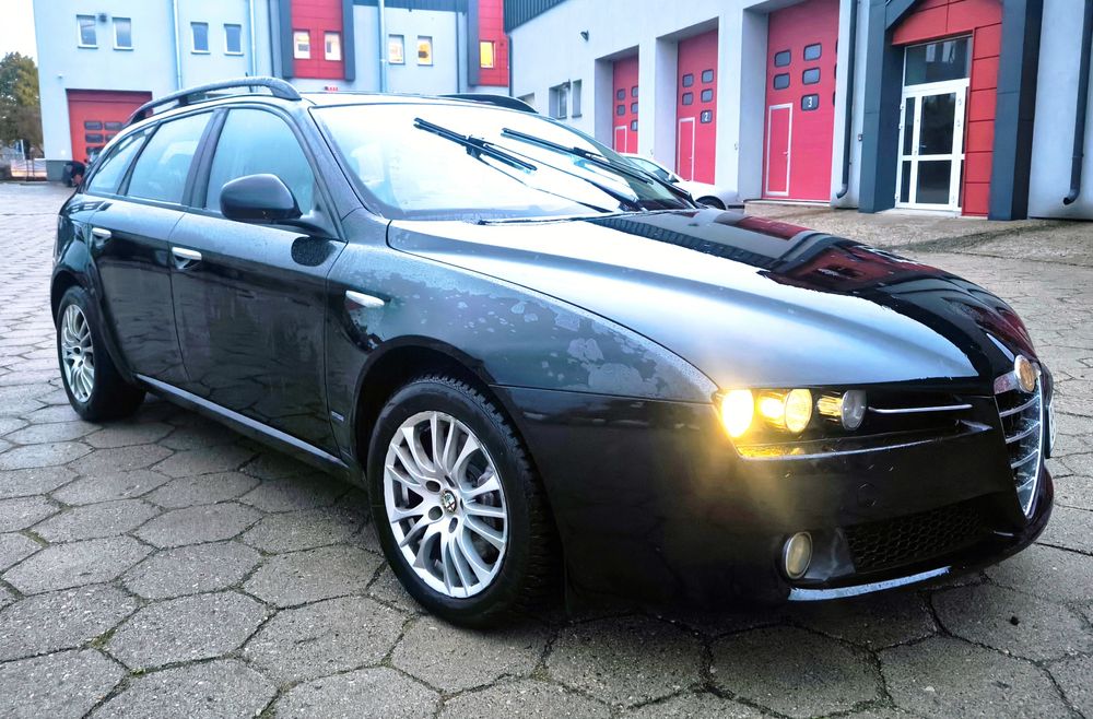 Alfa Romeo 159 SW 1.9 JTDm 8v 2010r. Zam