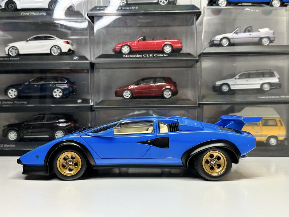 Lamborghini Countach LP500s WW 1:18 Kyosho (autoart,norev,solido,otto)