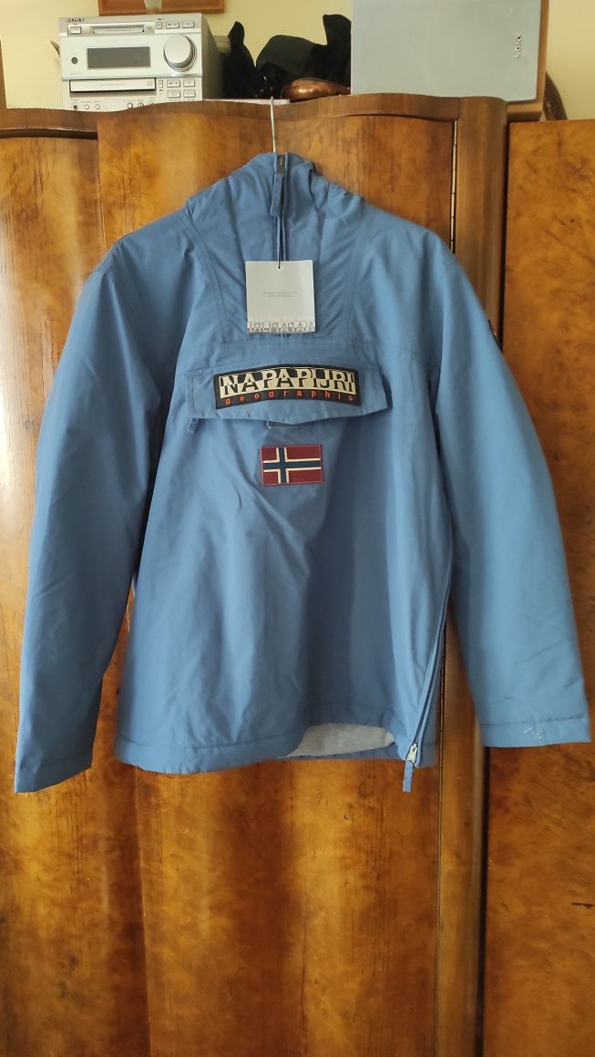 Kurtka Napapijri damska r. 42/ XL nowa ocieplana
