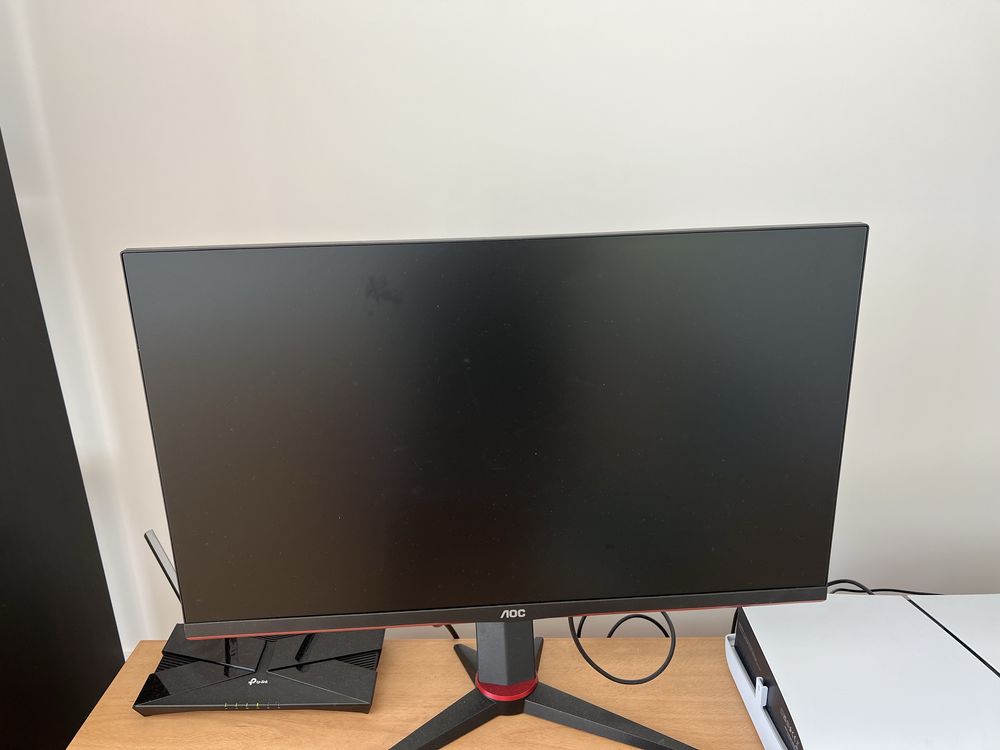 Monitor AOC 27” 144 Mhz