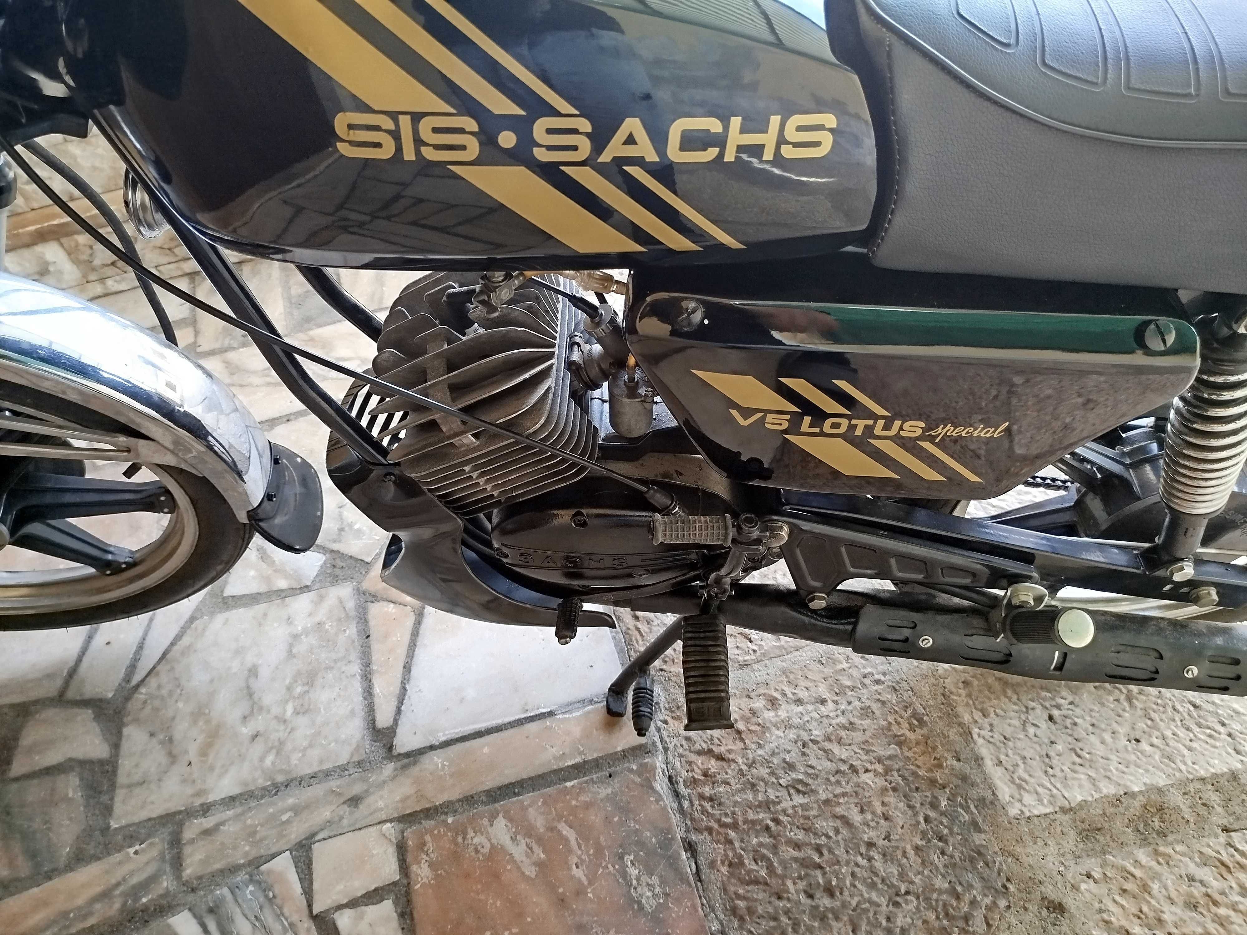 vendo Sachs lotus