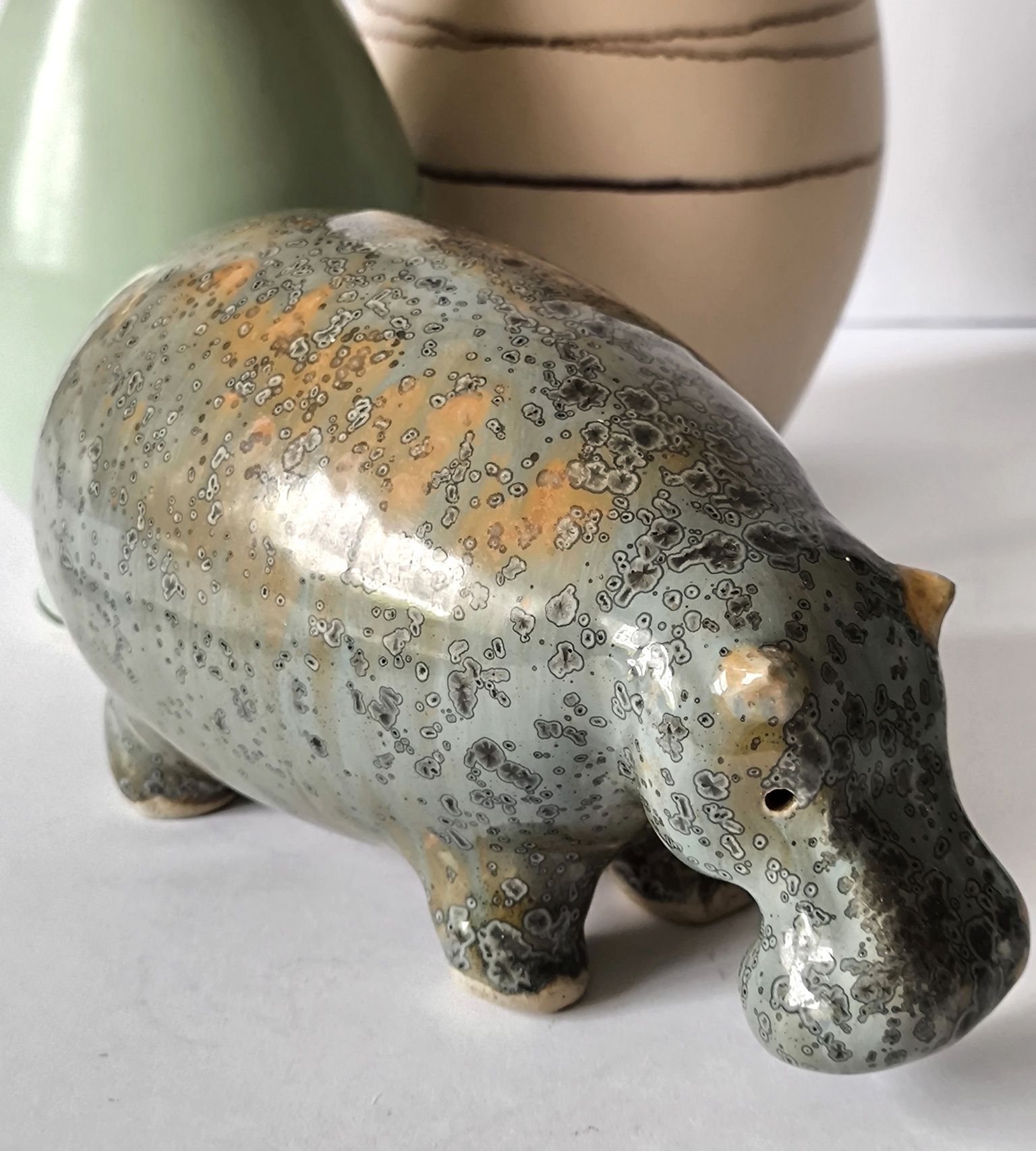 Figurka hipopotam piękna stara ceramika vintage