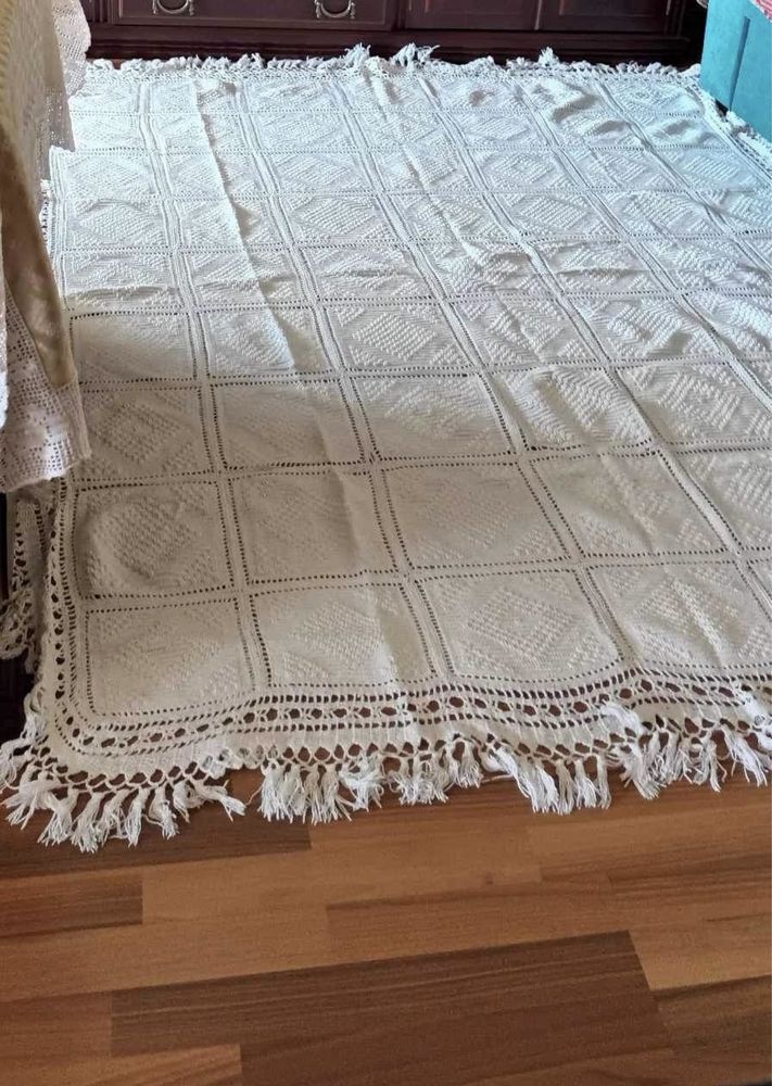 Colcha de renda casal