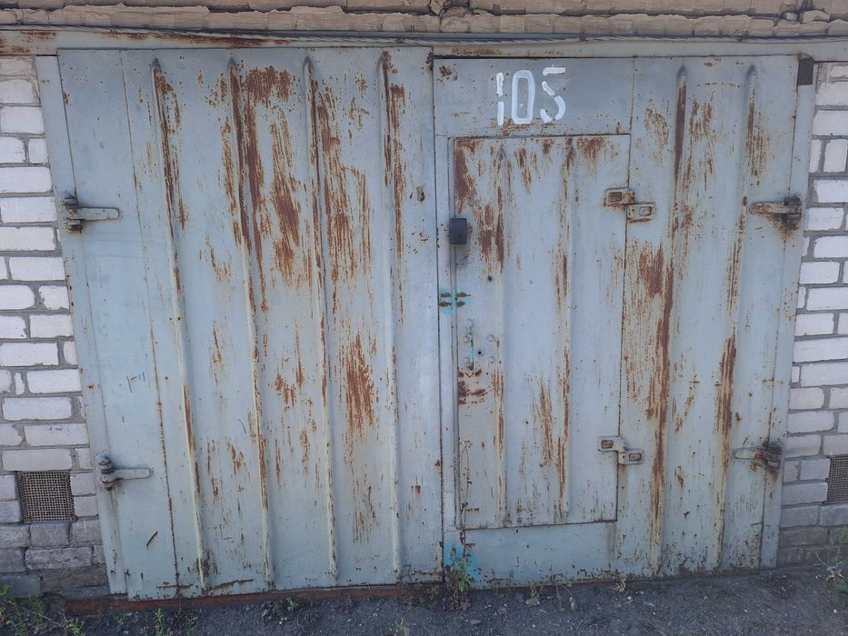 Гаражні ворота 2.5м. 2.0м.