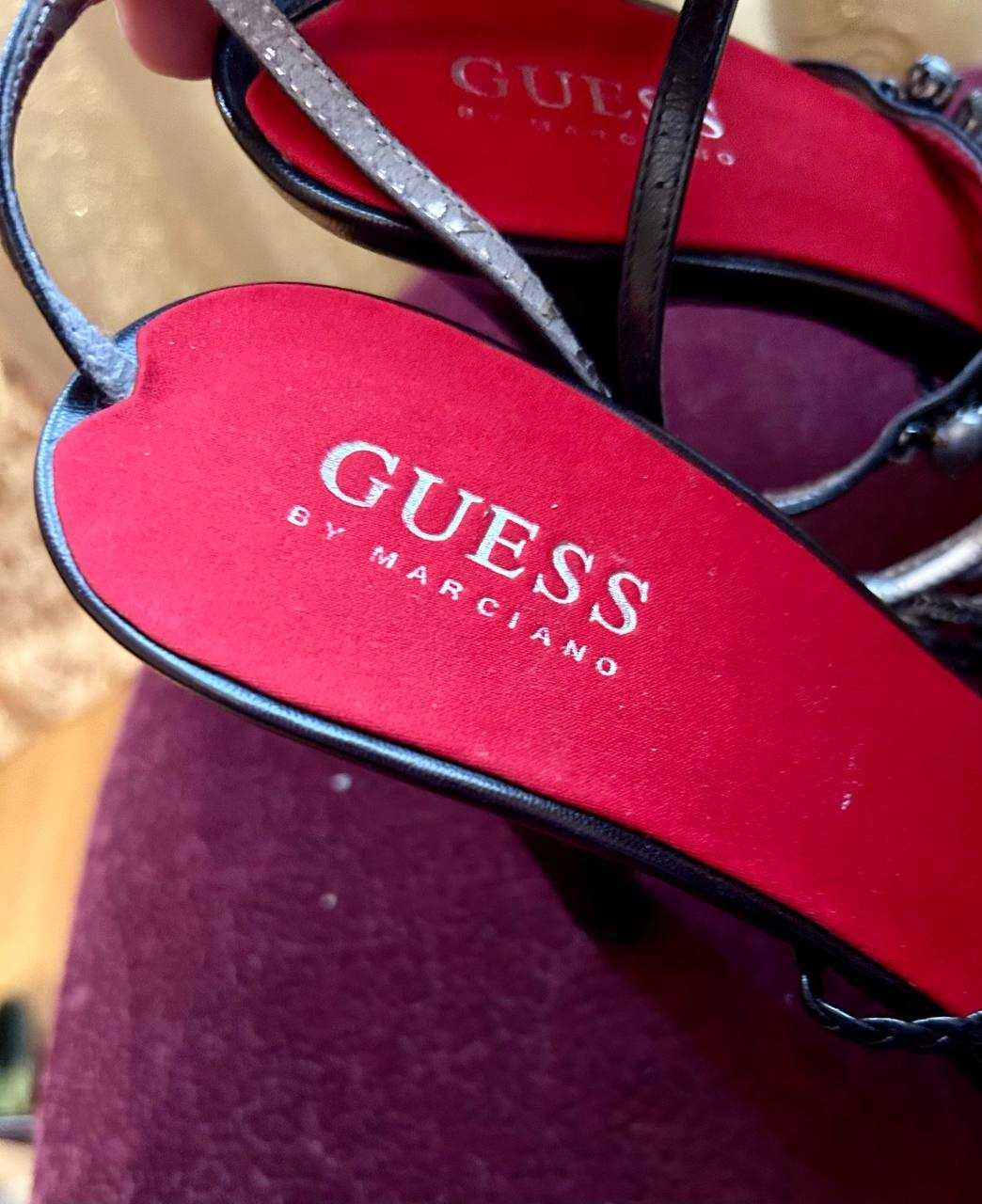 Жіночі туфлі Guess Оригінал