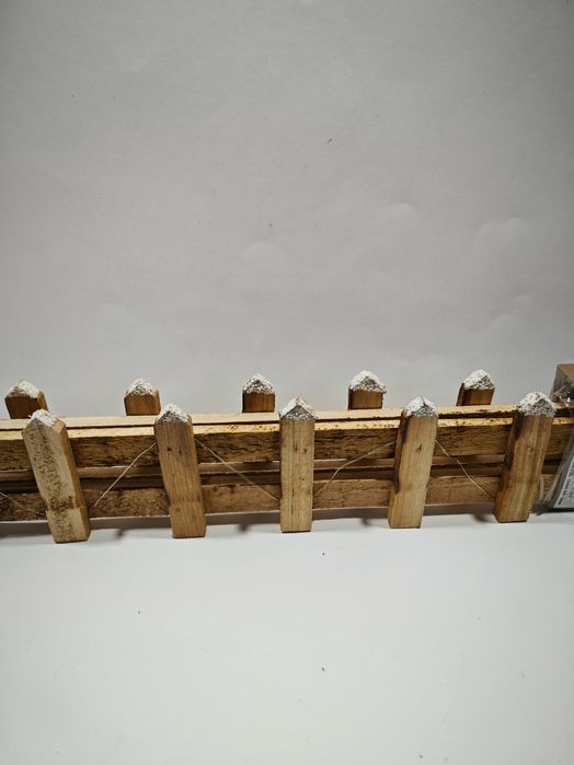 Płotek Ozdobny Rozkładany Dekoracja Świąteczna Z Lampkami 12 Led 90x10