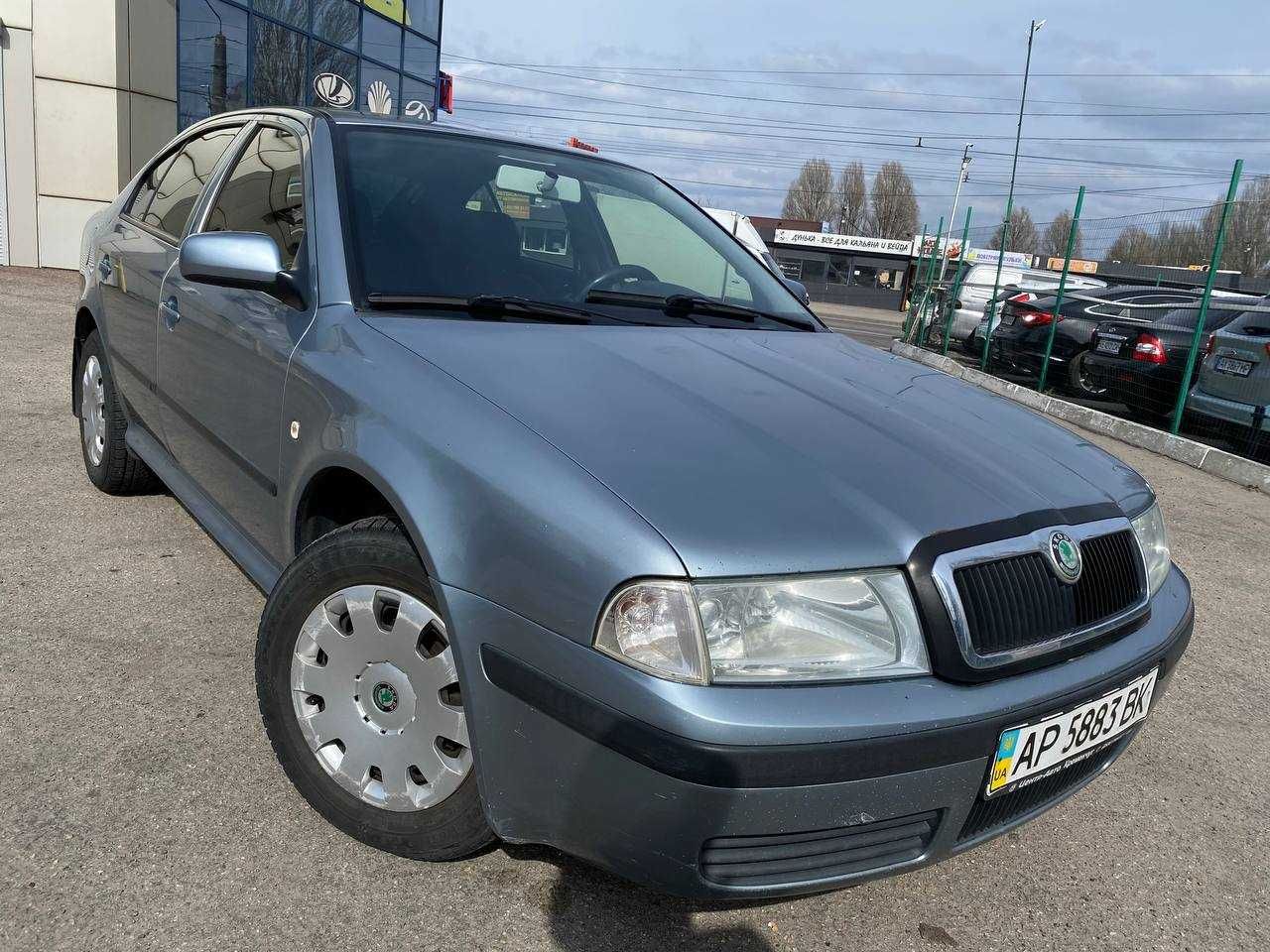 Продам Skoda Octavia Tour 1.6 на газу