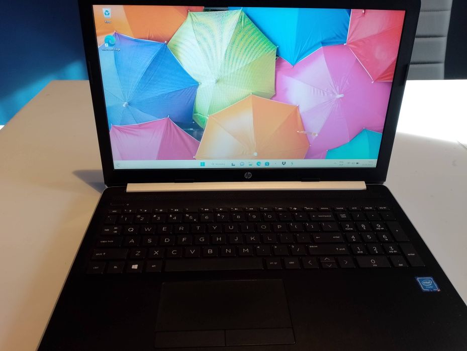 Laptop HP model 15-da0059nw