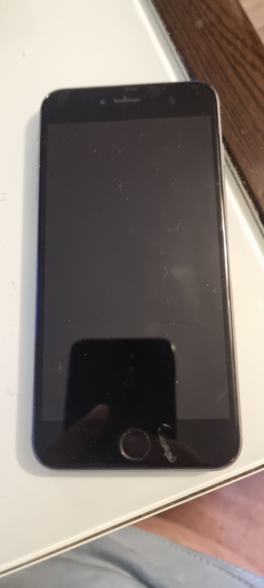 Iphon 8 i 6plus sprzedam