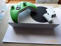 Xbox SeriesS,usada,comando series S/X bateria recarregavel.Ler anuncio