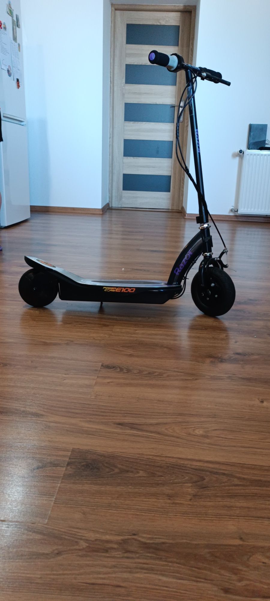 Sprzedam hulajnogę elektryczną dla dzieci