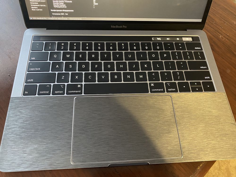 MacBook Pro 13 2019 Touch Bar 16gb i5