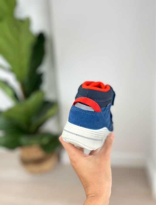 Стильные ботинки на мальчика Ecco  ( зима ) Оригинал! Размер - 33, 34