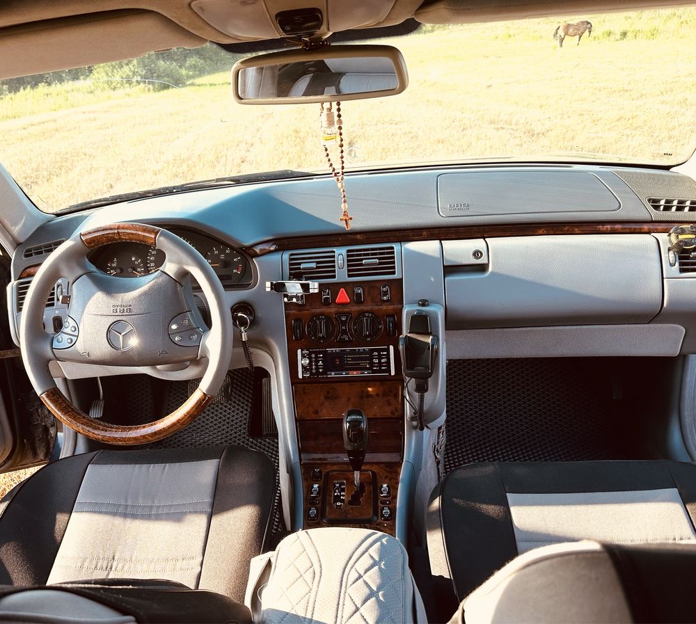 Mercedes W210 E220 CDI