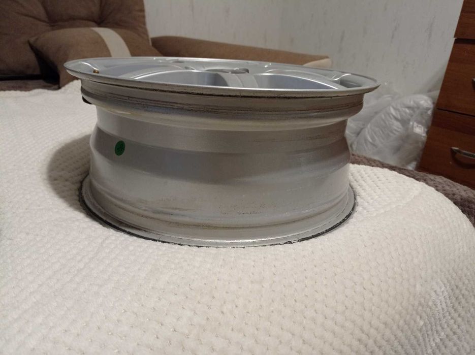 Литі автомобільні диски R16 (4х108)