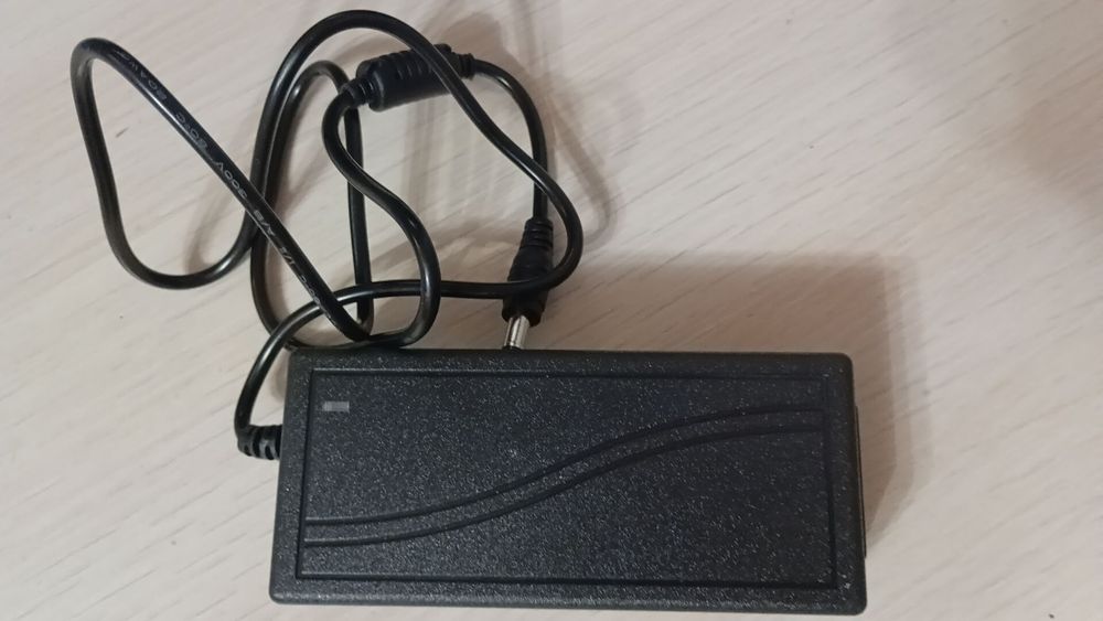 Блок живлення BK-1903AP 12v 5A