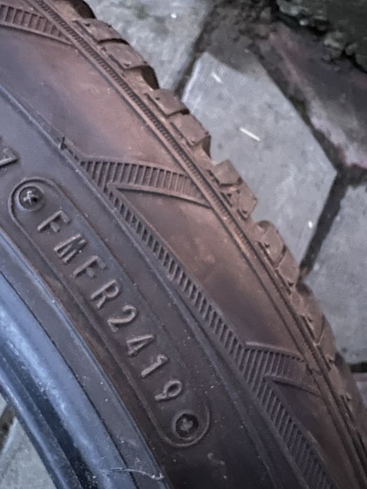 Шини 225 /45 р18 r18 falken japan резина колеса