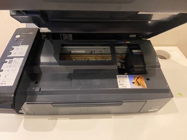 Impressora com digitalizador Epson Stylus SX200